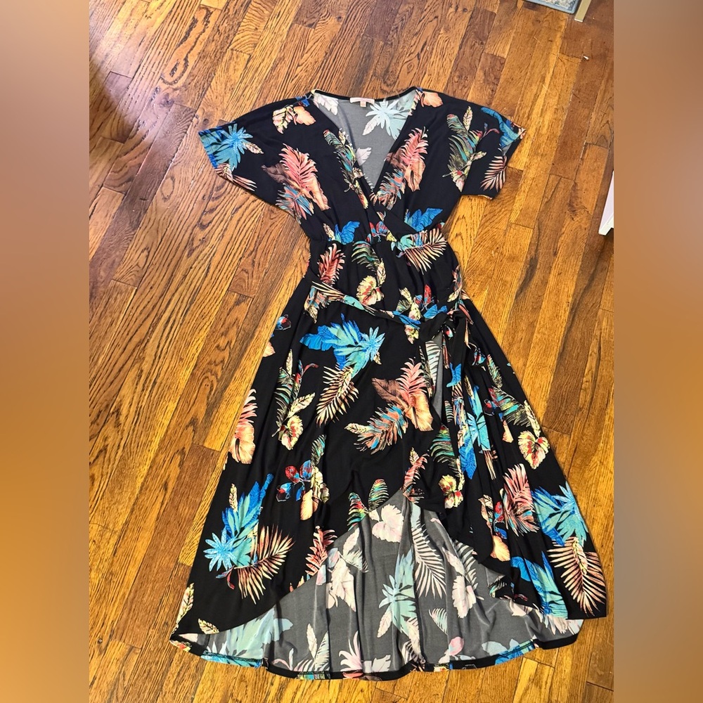 Gibson Latimer Black Floral Wrap Dress